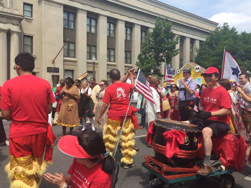 parade-1